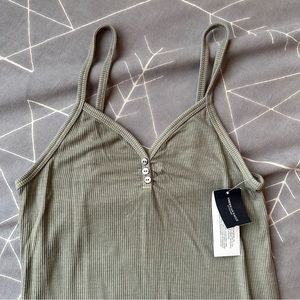 American Eagle Soft & Sexy olive full length tank top Size XS NWT